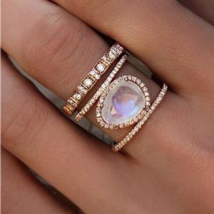 Moonstone double band gem ring - size 7